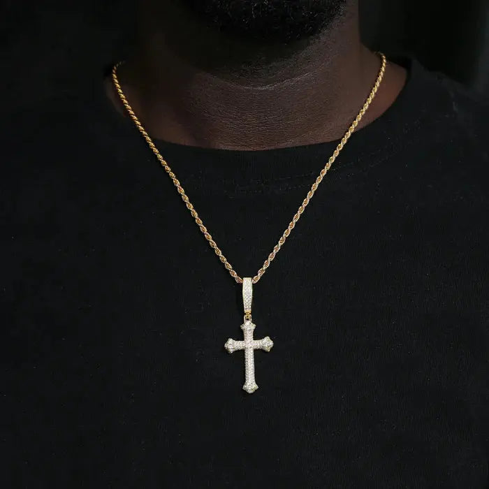 FREGIA MOISSANITE CROSS - GULD Fregia